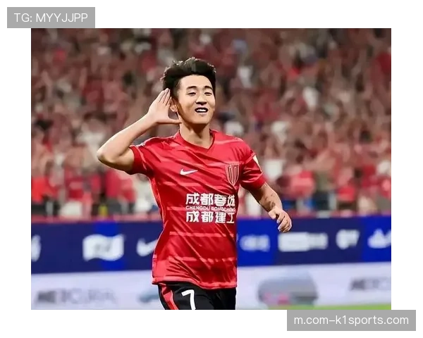 韦世豪亚冠赛场斩获处子球 新角色下承担更多回撤接应任务